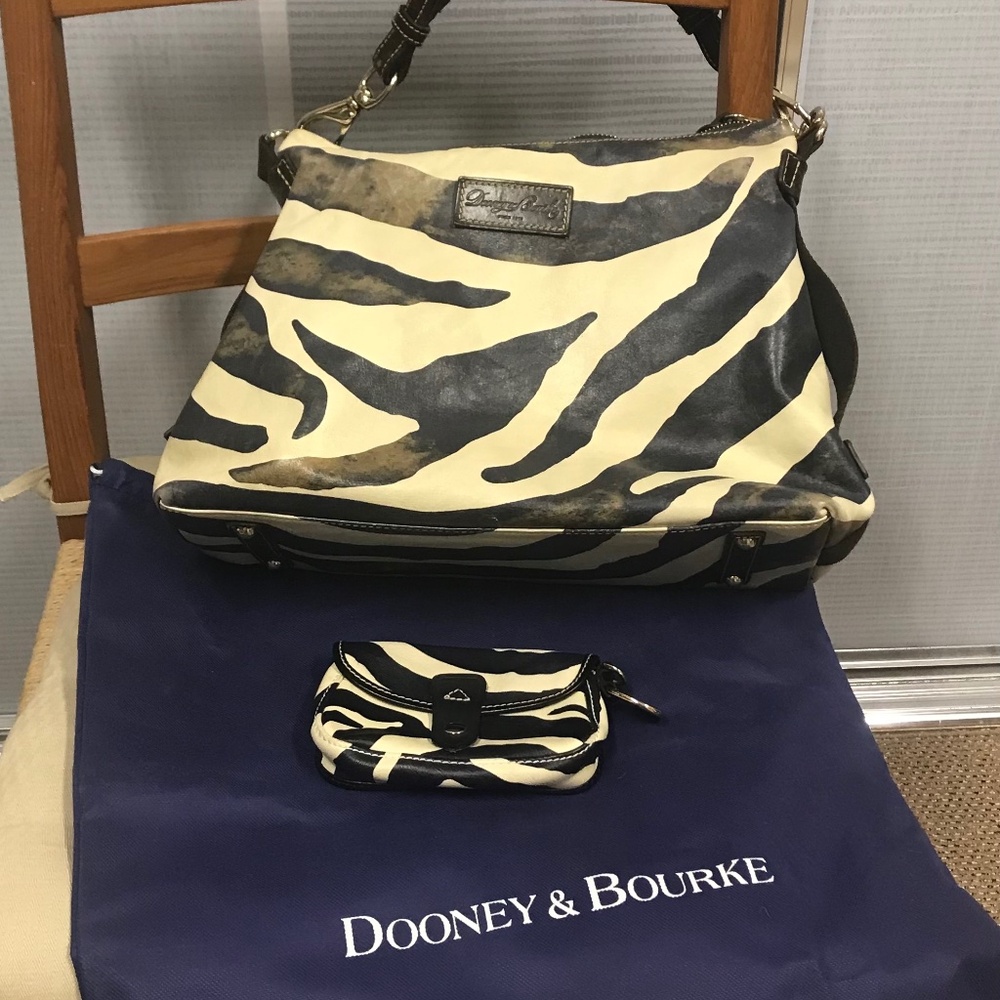 💗 Dooney & Bourke Distressed Animal Print Leather Hobo Bag w/ NEW Coin Purse - Picture 11 of 11